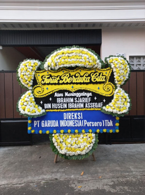 Papan Bunga Duka di Seram Barat